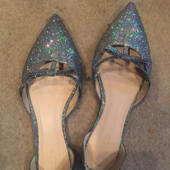 J CREW SILVER HOLOGRAM FLATS - Picture 2 of 4